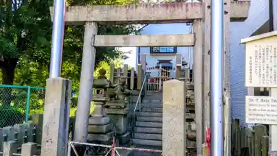 秋葉神社の鳥居