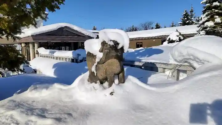 美瑛神社の狛犬