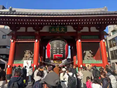 浅草寺の{uncategorized: "未分類", other: "その他", undefined: "問題あり", building: "その他建物", grave: "お墓", sacred_gate: "鳥居", guardian: "狛犬", statue: "像", buddha: "仏像", history: "歴史", nature: "自然", garden: "庭園", animal: "動物", pagoda: "塔", temizu: "手水舎", mountain_gate: "山門・神門", sanctuary: "本殿・本堂", subordinate: "末社・摂社", art: "芸術", scenery: "景色", jizo: "地蔵", ema: "絵馬", goshuin: "御朱印", omikuji: "おみくじ", items: "授与品その他", amulet: "お守り", goshuincho: "御朱印帳", eats: "食事", festival: "お祭り", votive_dance: "神楽", shichigosan: "七五三参", wedding: "結婚式", experience: "体験その他", initially: "初詣", around: "周辺", anti_infection: "感染症対策"}