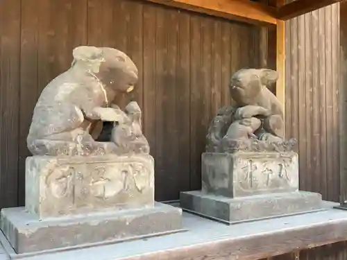 調神社の狛犬