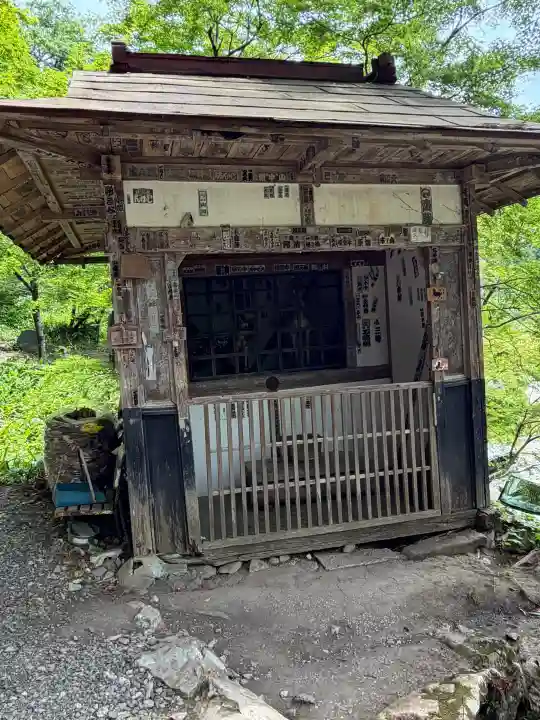 橋立堂の{uncategorized: "未分類", other: "その他", undefined: "問題あり", building: "その他建物", grave: "お墓", sacred_gate: "鳥居", guardian: "狛犬", statue: "像", buddha: "仏像", history: "歴史", nature: "自然", garden: "庭園", animal: "動物", pagoda: "塔", temizu: "手水舎", mountain_gate: "山門・神門", sanctuary: "本殿・本堂", subordinate: "末社・摂社", art: "芸術", scenery: "景色", jizo: "地蔵", ema: "絵馬", goshuin: "御朱印", omikuji: "おみくじ", items: "授与品その他", amulet: "お守り", goshuincho: "御朱印帳", eats: "食事", festival: "お祭り", votive_dance: "神楽", shichigosan: "七五三参", wedding: "結婚式", experience: "体験その他", initially: "初詣", around: "周辺", anti_infection: "感染症対策"}
