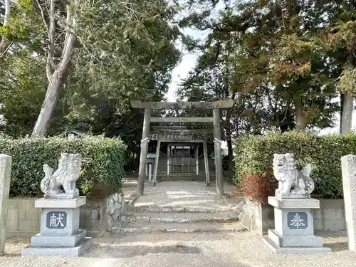 仲神社の鳥居