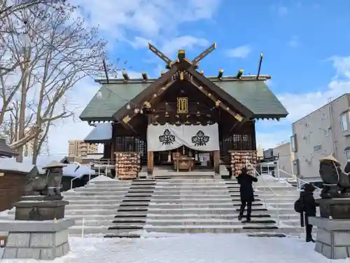 札幌諏訪神社の本殿・本堂
