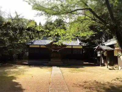 坂手神社の本殿・本堂