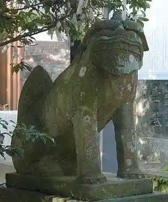 飯綱神社の狛犬