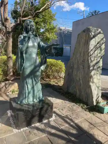 安養院の{uncategorized: "未分類", other: "その他", undefined: "問題あり", building: "その他建物", grave: "お墓", sacred_gate: "鳥居", guardian: "狛犬", statue: "像", buddha: "仏像", history: "歴史", nature: "自然", garden: "庭園", animal: "動物", pagoda: "塔", temizu: "手水舎", mountain_gate: "山門・神門", sanctuary: "本殿・本堂", subordinate: "末社・摂社", art: "芸術", scenery: "景色", jizo: "地蔵", ema: "絵馬", goshuin: "御朱印", omikuji: "おみくじ", items: "授与品その他", amulet: "お守り", goshuincho: "御朱印帳", eats: "食事", festival: "お祭り", votive_dance: "神楽", shichigosan: "七五三参", wedding: "結婚式", experience: "体験その他", initially: "初詣", around: "周辺", anti_infection: "感染症対策"}