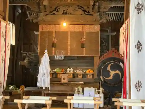 前玉神社の{uncategorized: "未分類", other: "その他", undefined: "問題あり", building: "その他建物", grave: "お墓", sacred_gate: "鳥居", guardian: "狛犬", statue: "像", buddha: "仏像", history: "歴史", nature: "自然", garden: "庭園", animal: "動物", pagoda: "塔", temizu: "手水舎", mountain_gate: "山門・神門", sanctuary: "本殿・本堂", subordinate: "末社・摂社", art: "芸術", scenery: "景色", jizo: "地蔵", ema: "絵馬", goshuin: "御朱印", omikuji: "おみくじ", items: "授与品その他", amulet: "お守り", goshuincho: "御朱印帳", eats: "食事", festival: "お祭り", votive_dance: "神楽", shichigosan: "七五三参", wedding: "結婚式", experience: "体験その他", initially: "初詣", around: "周辺", anti_infection: "感染症対策"}