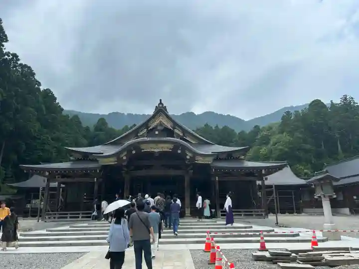 彌彦神社(新潟県)