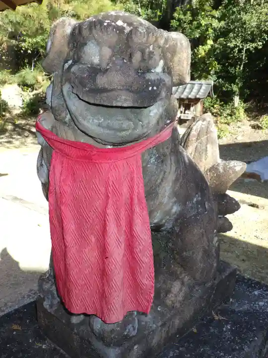 走田神社の狛犬