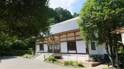 法生寺の本殿