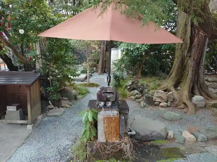 日限地蔵尊 観音院の手水舎