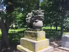 東裏神社の狛犬