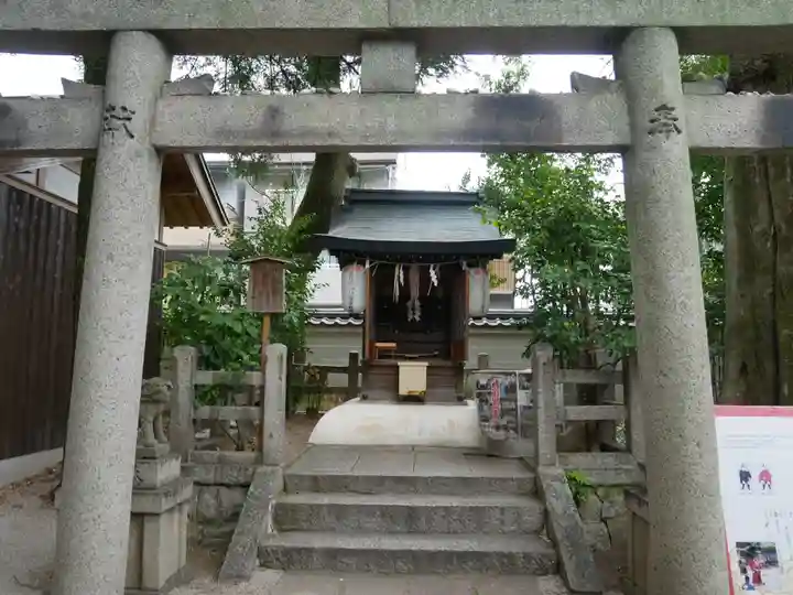 白峯神宮の末社・摂社