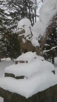 栗沢神社の狛犬
