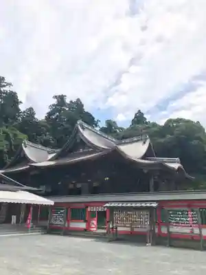 高良大社の本殿・本堂