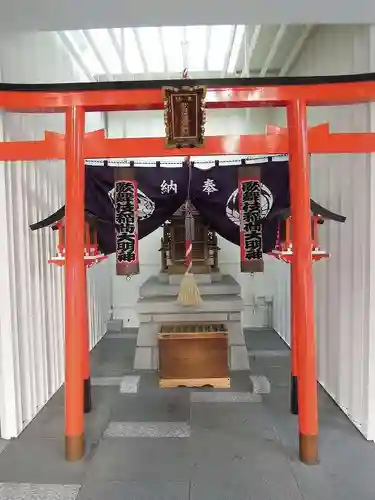 歌舞伎稲荷神社の鳥居