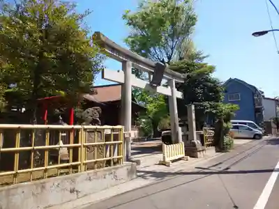 鎧神社の鳥居