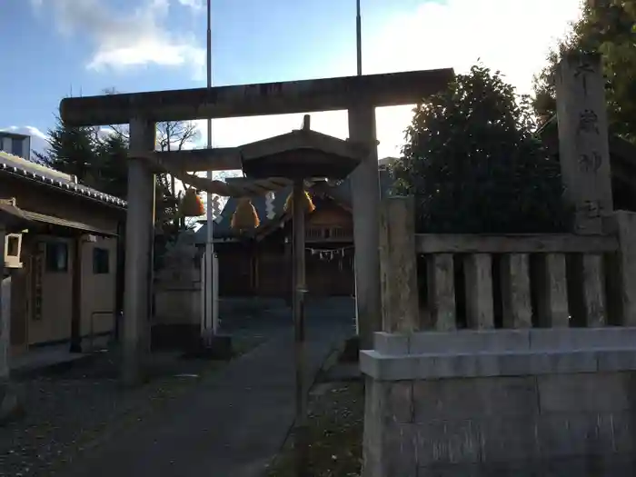 千歳神社の鳥居