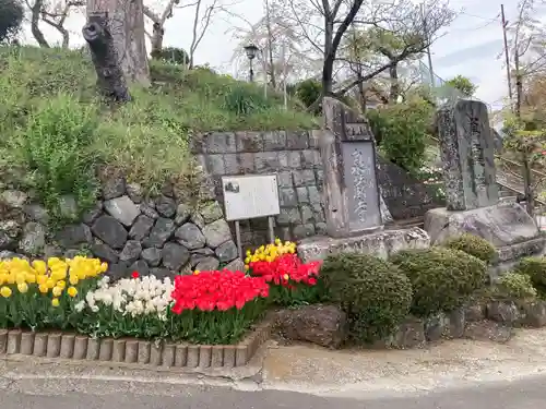 泉蔵寺の庭園