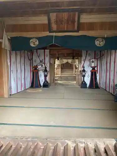 御嶽神社の本殿・本堂