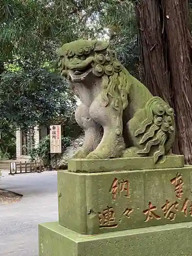 岩槻久伊豆神社の狛犬