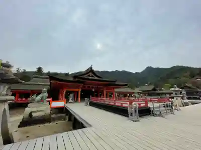 厳島神社(広島県)