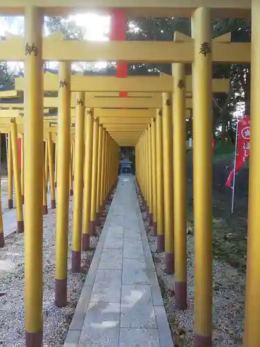 掘出神社の鳥居