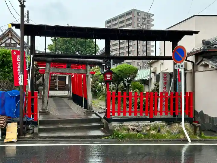 宇佐稲荷大明神(埼玉県)