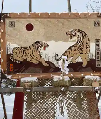 鶴田八幡宮の芸術