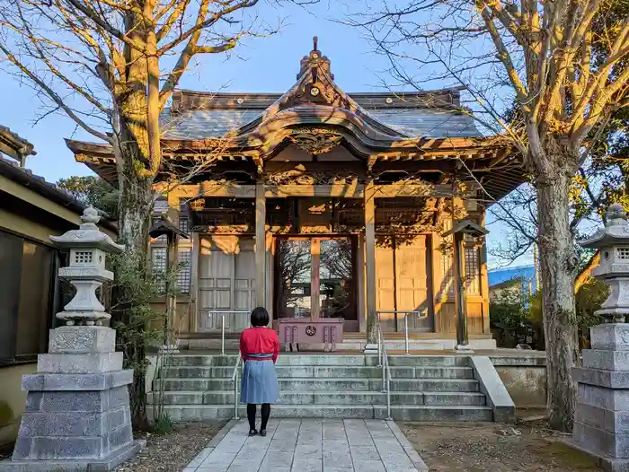 銚港神社の本殿