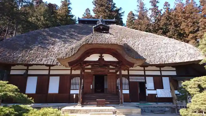 常楽寺の本殿・本堂