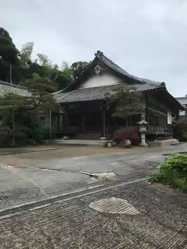 津田明神　安楽寺の本殿・本堂