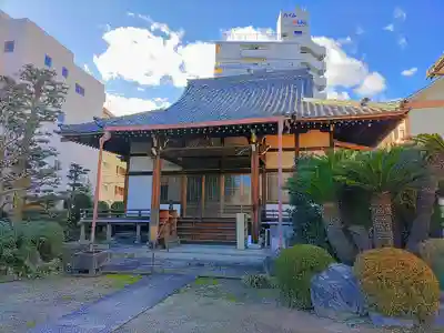 敬円寺の本殿・本堂