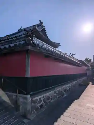 合元寺の{uncategorized: "未分類", other: "その他", undefined: "問題あり", building: "その他建物", grave: "お墓", sacred_gate: "鳥居", guardian: "狛犬", statue: "像", buddha: "仏像", history: "歴史", nature: "自然", garden: "庭園", animal: "動物", pagoda: "塔", temizu: "手水舎", mountain_gate: "山門・神門", sanctuary: "本殿・本堂", subordinate: "末社・摂社", art: "芸術", scenery: "景色", jizo: "地蔵", ema: "絵馬", goshuin: "御朱印", omikuji: "おみくじ", items: "授与品その他", amulet: "お守り", goshuincho: "御朱印帳", eats: "食事", festival: "お祭り", votive_dance: "神楽", shichigosan: "七五三参", wedding: "結婚式", experience: "体験その他", initially: "初詣", around: "周辺", anti_infection: "感染症対策"}
