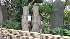 七社神社の像