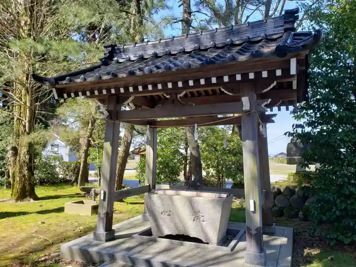 小杉神社の手水舎