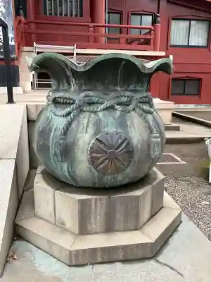 待乳山聖天（本龍院）の{uncategorized: "未分類", other: "その他", undefined: "問題あり", building: "その他建物", grave: "お墓", sacred_gate: "鳥居", guardian: "狛犬", statue: "像", buddha: "仏像", history: "歴史", nature: "自然", garden: "庭園", animal: "動物", pagoda: "塔", temizu: "手水舎", mountain_gate: "山門・神門", sanctuary: "本殿・本堂", subordinate: "末社・摂社", art: "芸術", scenery: "景色", jizo: "地蔵", ema: "絵馬", goshuin: "御朱印", omikuji: "おみくじ", items: "授与品その他", amulet: "お守り", goshuincho: "御朱印帳", eats: "食事", festival: "お祭り", votive_dance: "神楽", shichigosan: "七五三参", wedding: "結婚式", experience: "体験その他", initially: "初詣", around: "周辺", anti_infection: "感染症対策"}