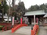 櫛引八幡宮の山門・神門