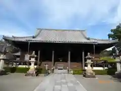 道成寺の本殿