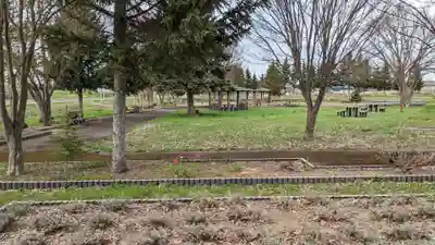 草分神社の庭園