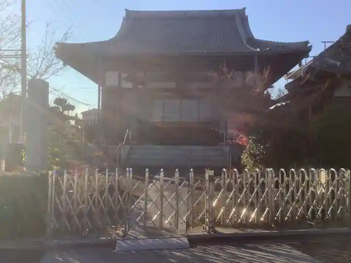 宝来寺の本殿・本堂