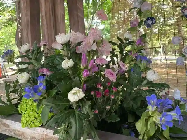 彌彦神社 (伊夜日子神社)の手水舎