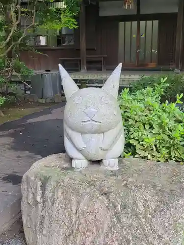 富知六所浅間神社の狛犬