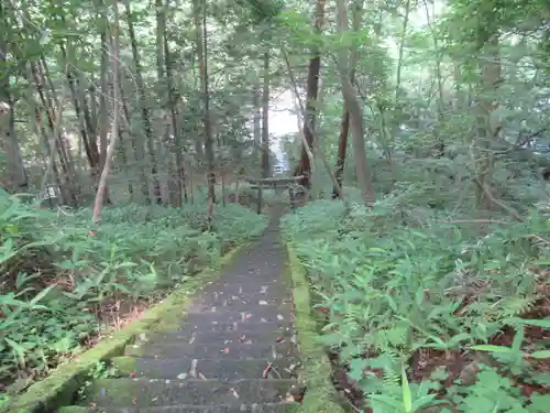 那須温泉神社の建物その他