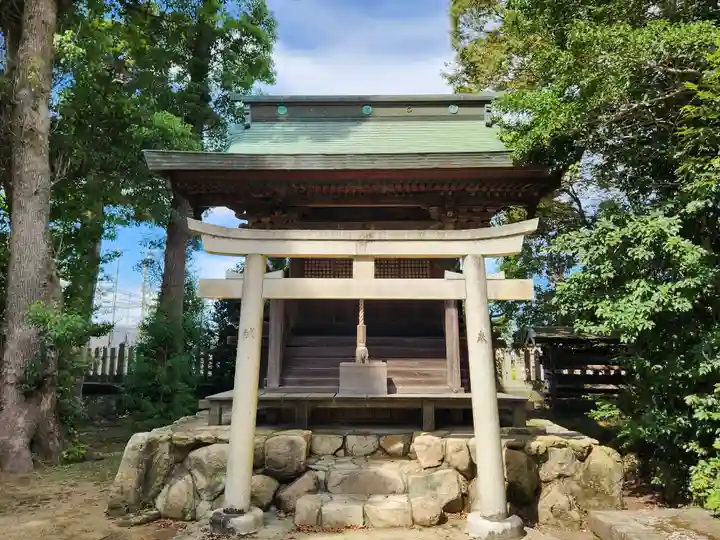 石上神社の末社・摂社