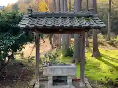 味真野神社の手水