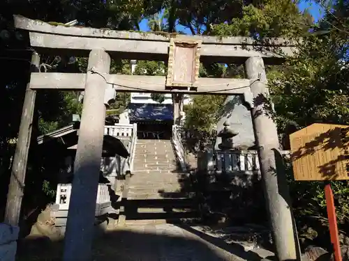 湯前神社の鳥居