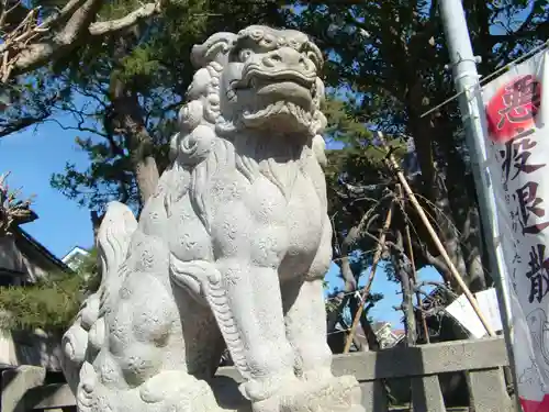 片瀬諏訪神社の狛犬