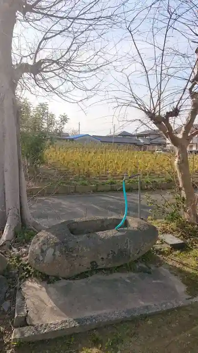 久多神社(東畑)の手水舎