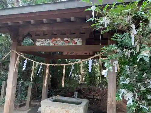 澳津説神社の手水舎